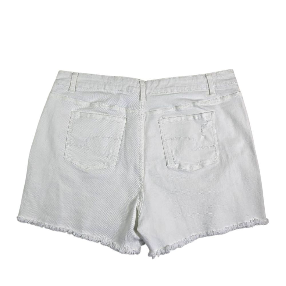 Time & Tru White High‑Rise Distressed Denim Shorts Plus Size 18 - Picture 2 of 10